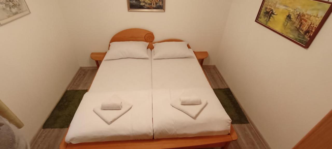 Apartmani Unski Biser ซาซิน ภายนอก รูปภาพ