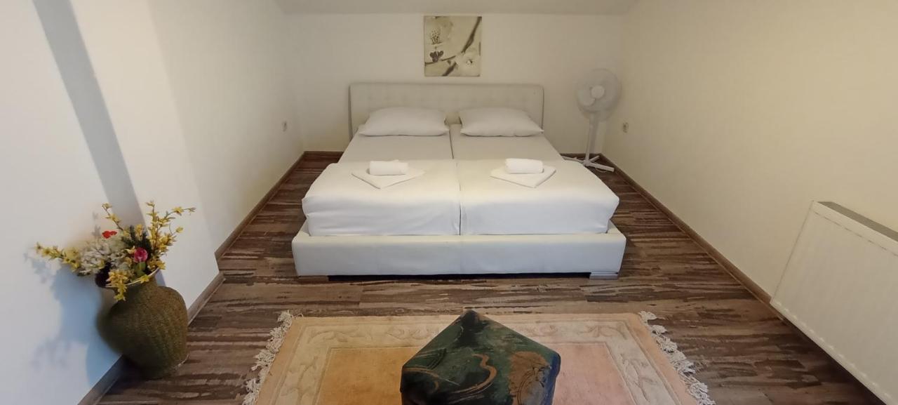 Apartmani Unski Biser ซาซิน ภายนอก รูปภาพ